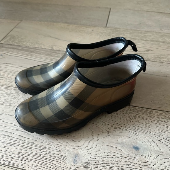 BURBERRY NOVA CHECK ANKLE RAINBOOTS SIZE 36 - Picture 5 of 9
